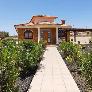 Casa Del Sol 3 Bedroom With Private Solar Covered 12m X 6m Pool Minimum 7 Nights Chromecast And Wifi Throughout The Villa